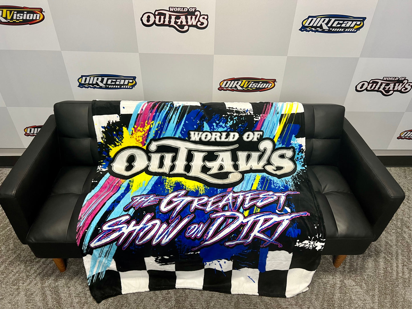 World of Outlaws -  Plush Blanket